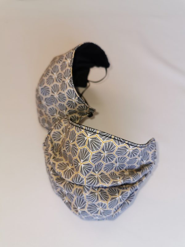 Masque barrière en coton gris et PUL noir réversible