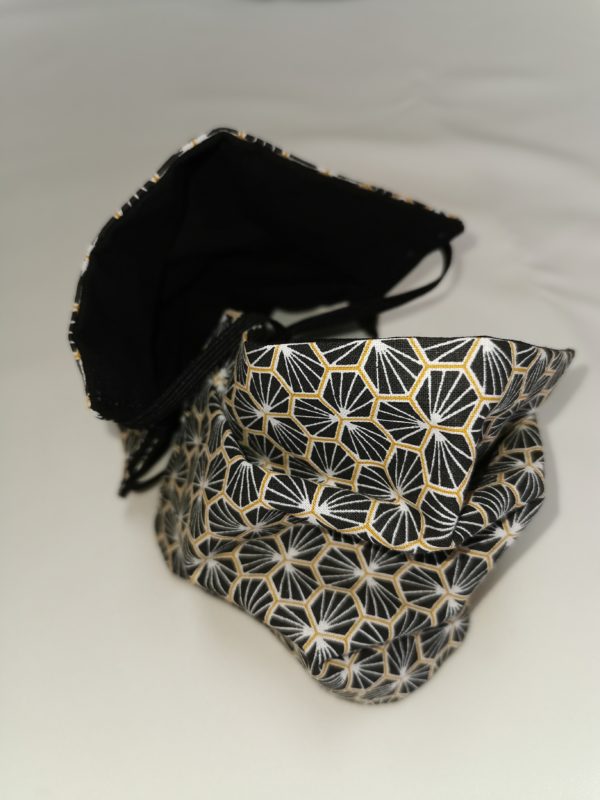 Masque barrière en coton noir à motif et noir uni réversible